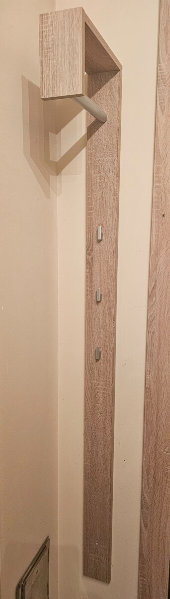 Vešiakovy panel - 2