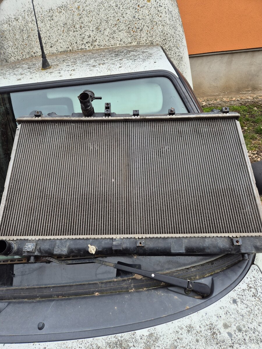 Predam chladic na sx4 - 2