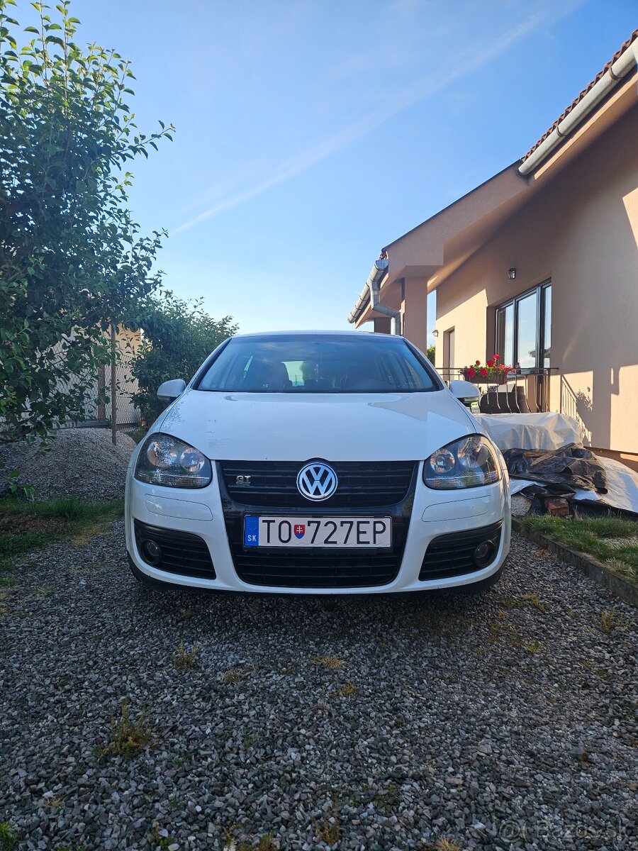 Volkswagen Golf 5 - 2