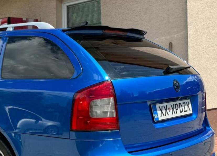 OCTAVIA 2 COMBI SPOILER NA KUFR - 2