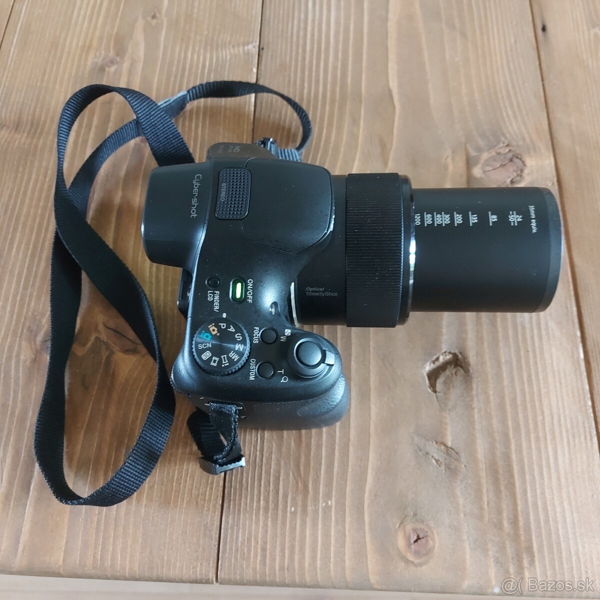 Sony Cyber-Shot DSC-HX300 - 2