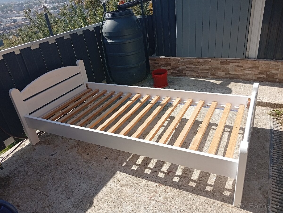 Posteľ 90 x 200 - 2