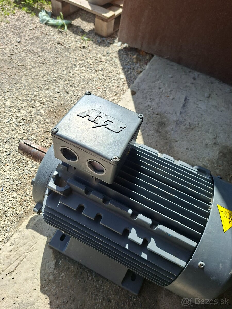 elektromotor 18kW - 2