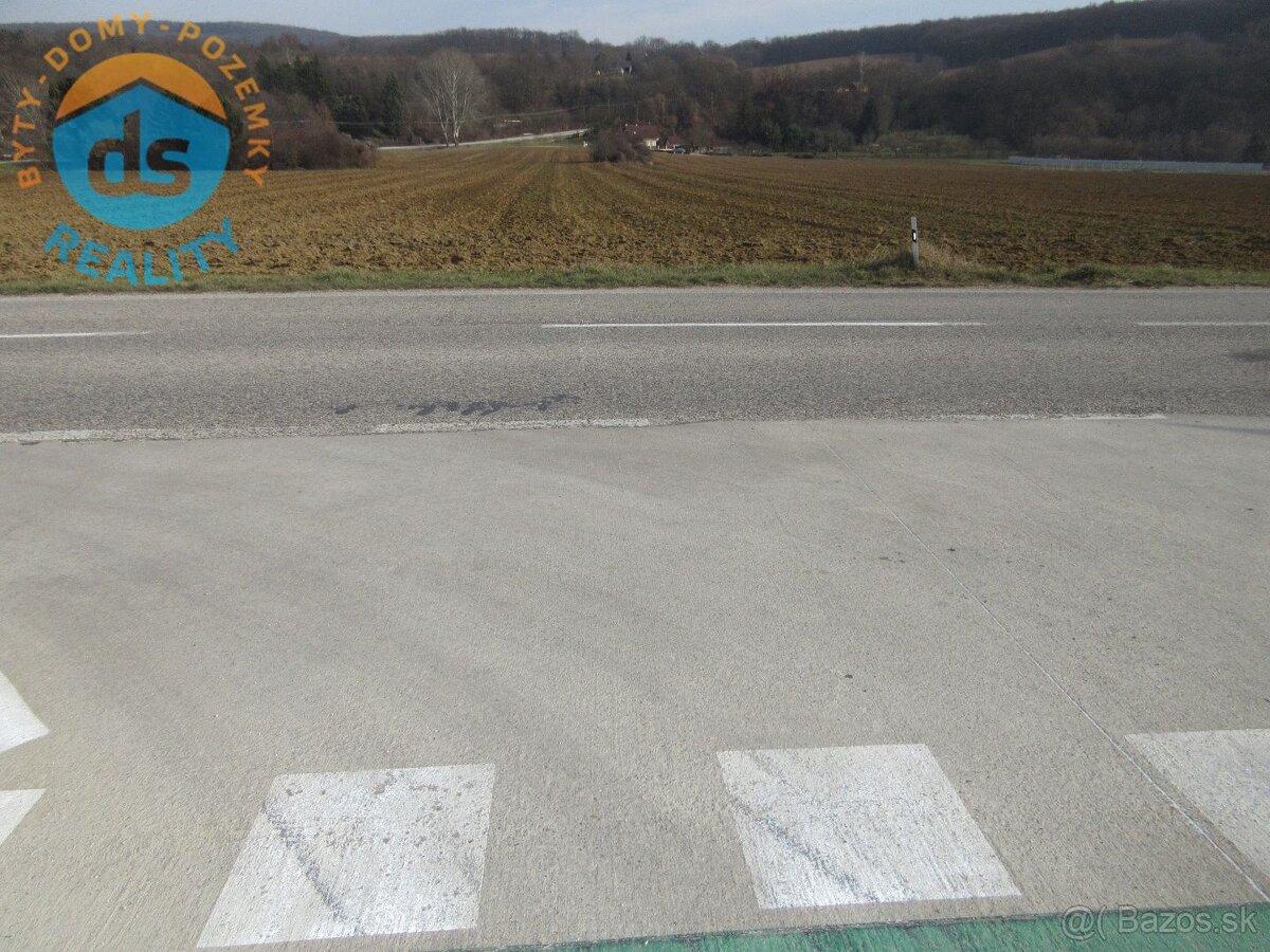 Pre developera pozemok 6.343 m2alebo 12.000 m2 na výstavbu r - 2