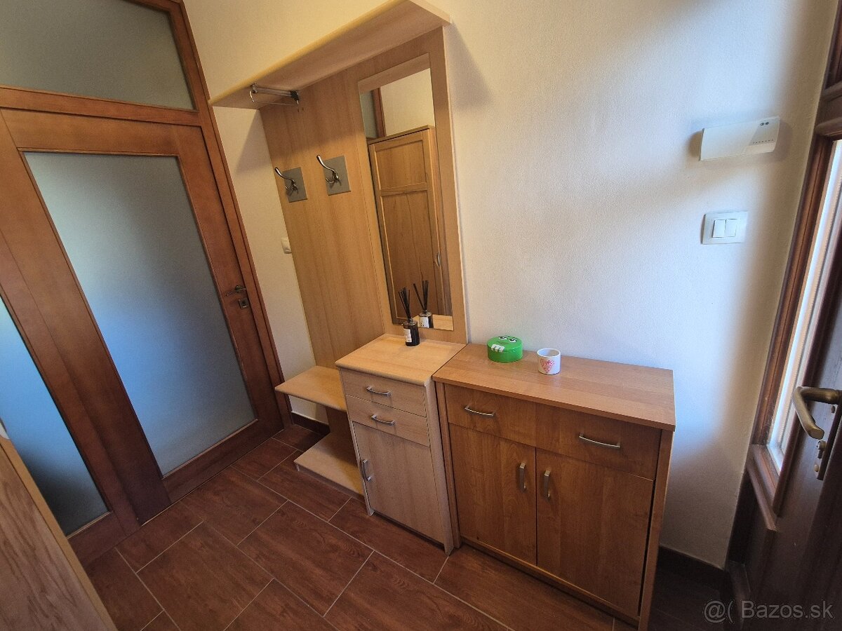 Útulný rodinný dom v lukratívnej lokalite Grot - 2