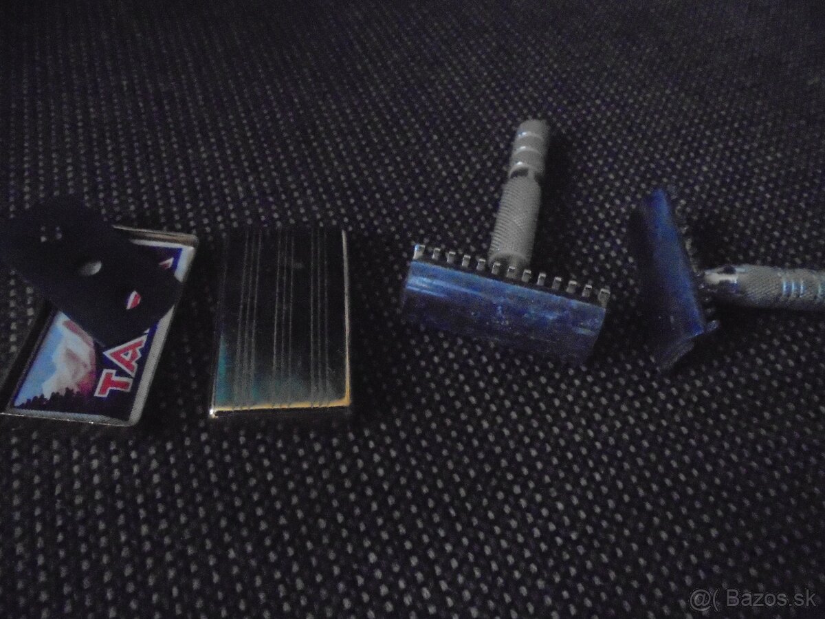 Holiaci strojček RETRO - 2