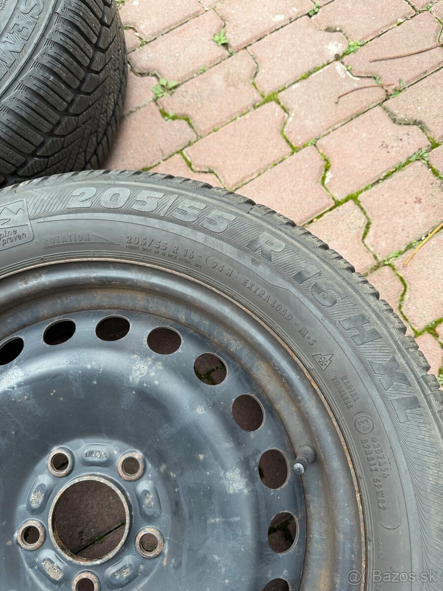 Zimne pneumatiky na plechoch 205 55 R16 - 2