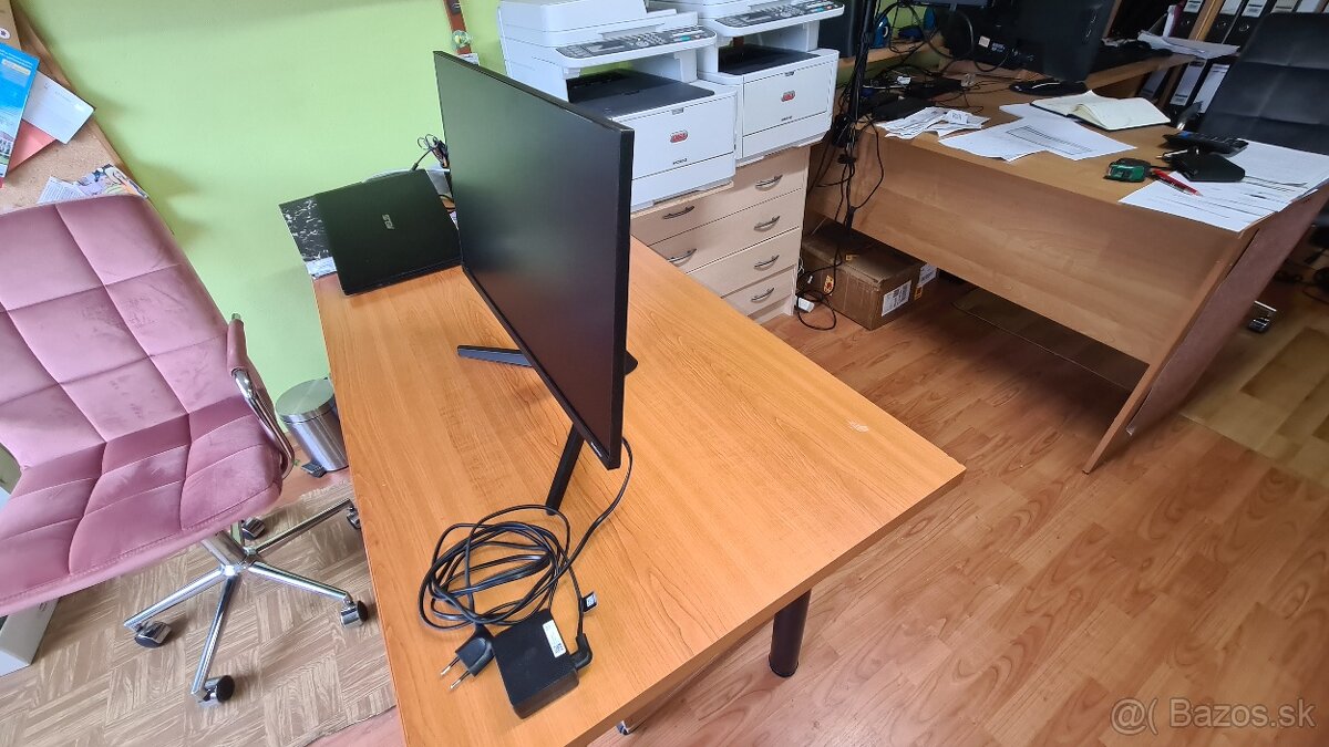 Na predaj LCD monitor Samsung F24T350FHR - 2