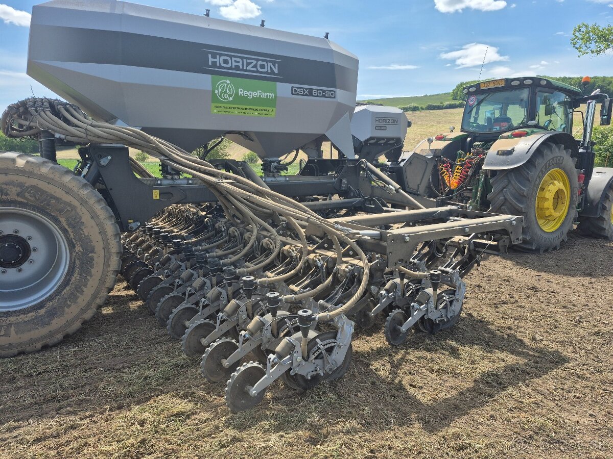 NO TILL sejací stroj pre priamu siatie HORIZON DSX 60-18 - 2