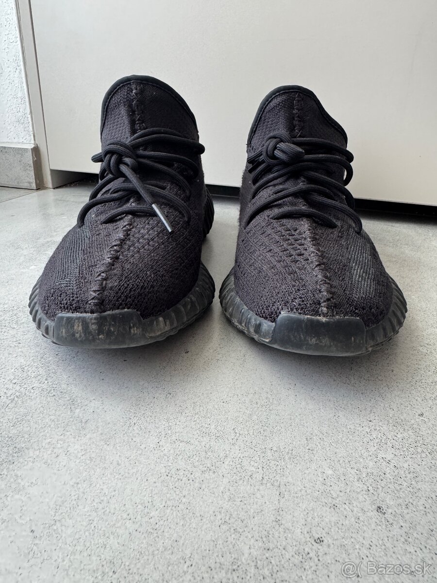 adidas YEEZY Boost 350 V2 – Black - 2