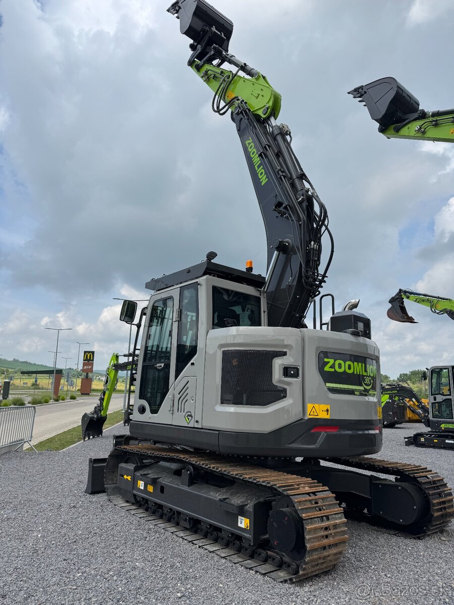 Pásový otočný bager - 2