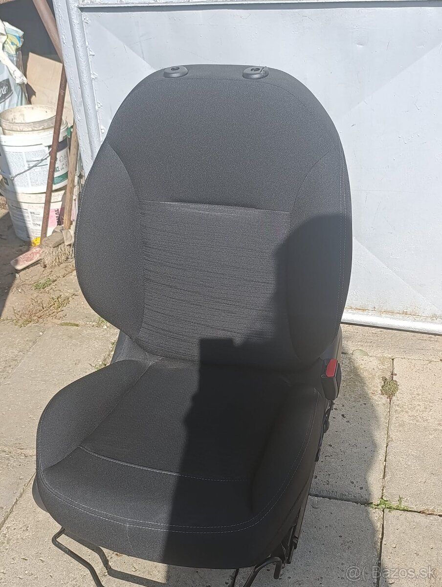 Autosedačka - 2