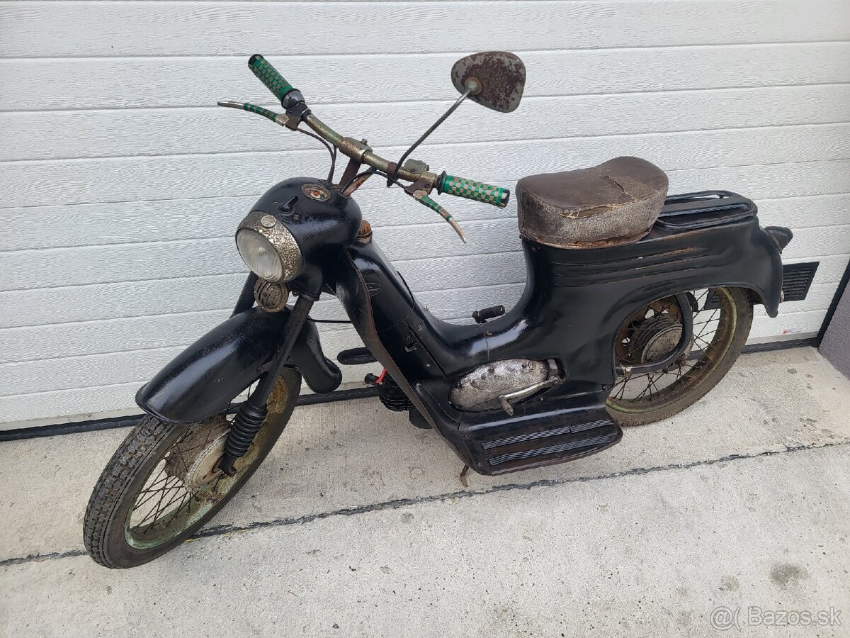 Jawa pionier typ 555 original čierna r.v 1962 - 2