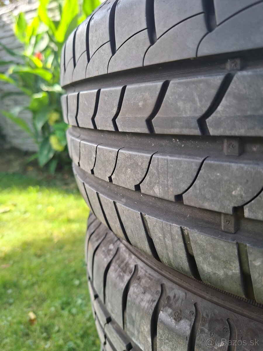 Predám letné pneumatiky GOOD YEAR 195/60 R16 - 2