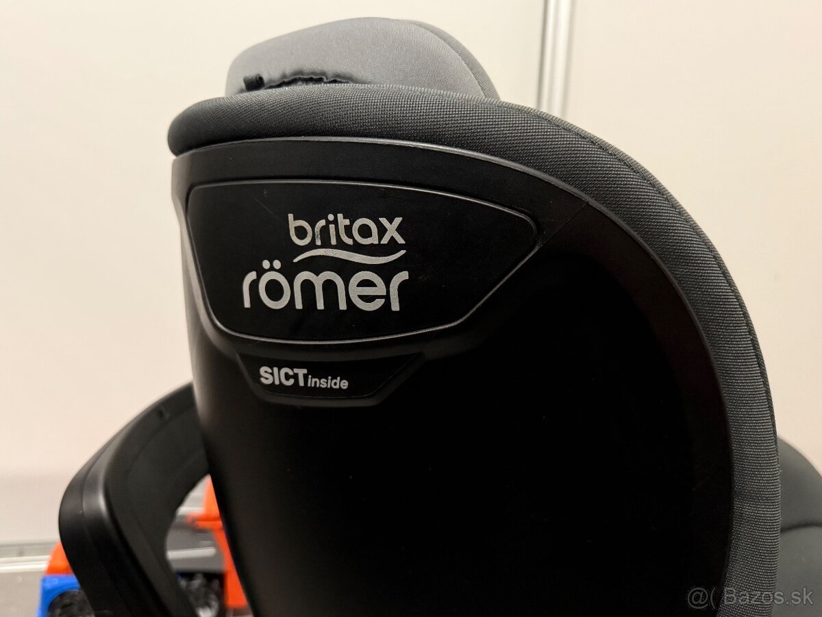 BRITAX RÖMER Dualfix M i-Size - 2