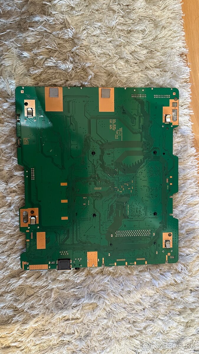 Predam trieto dosky do TV Samsung . - 2