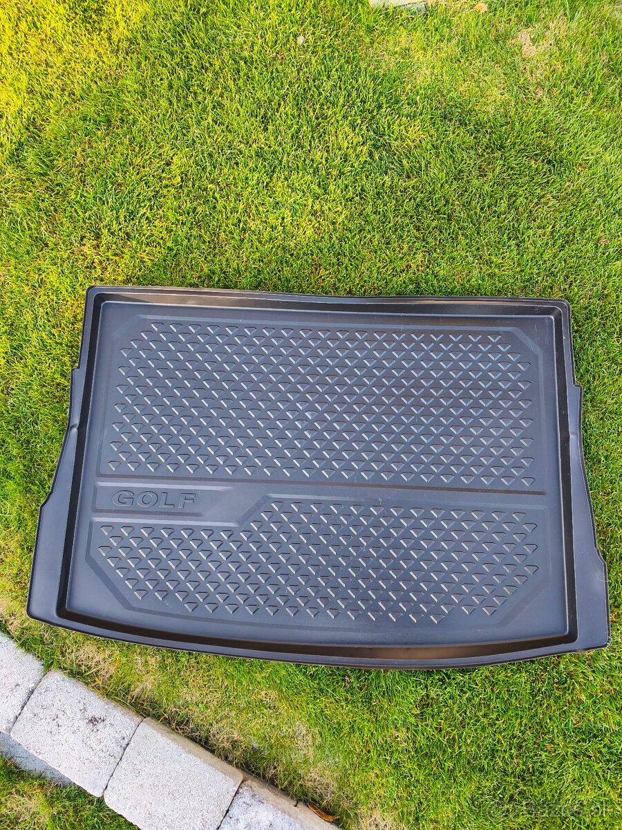 Predám originál vaničku do Volkswagen golf - 2