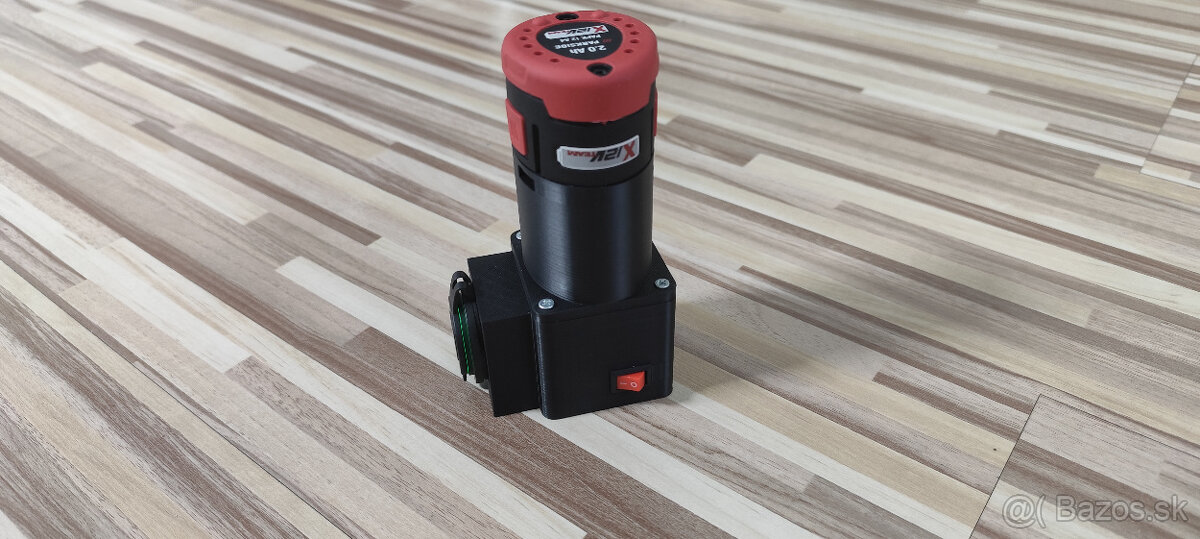 USB nabíjací adapter na batériu parkside 12V - 2