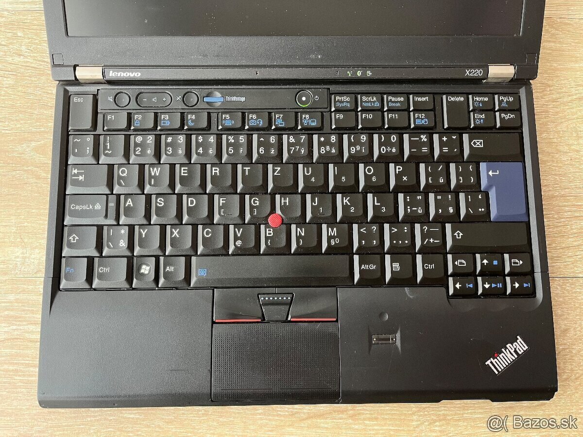 Predám Lenovo Thinkpad x220 - 2