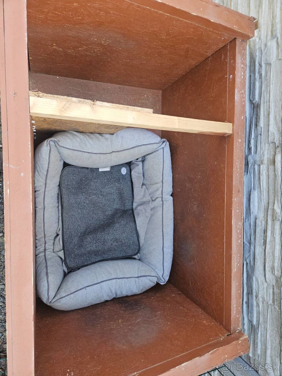 Zateplená búda pre psa s ohrevom a bydlom - 2