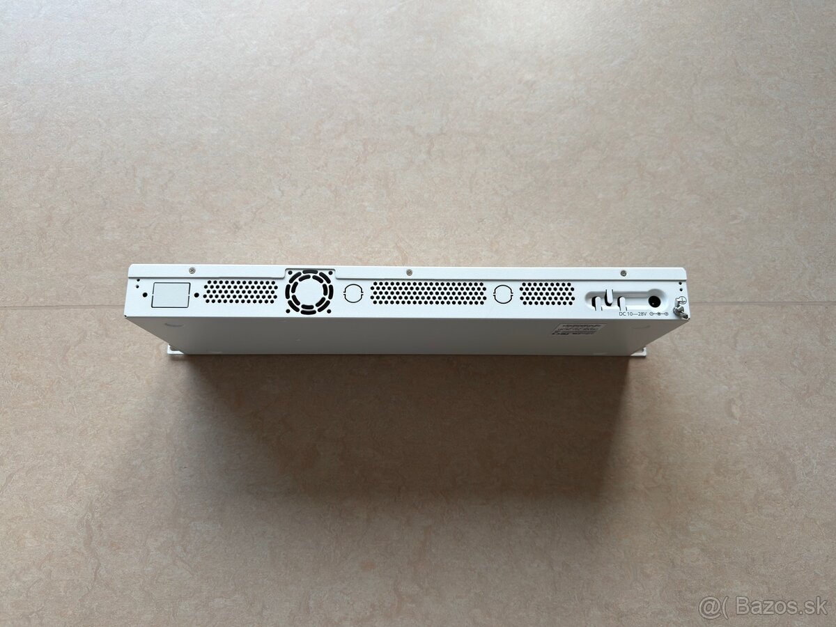MikroTik CSS326-24G-2S+RM - 2