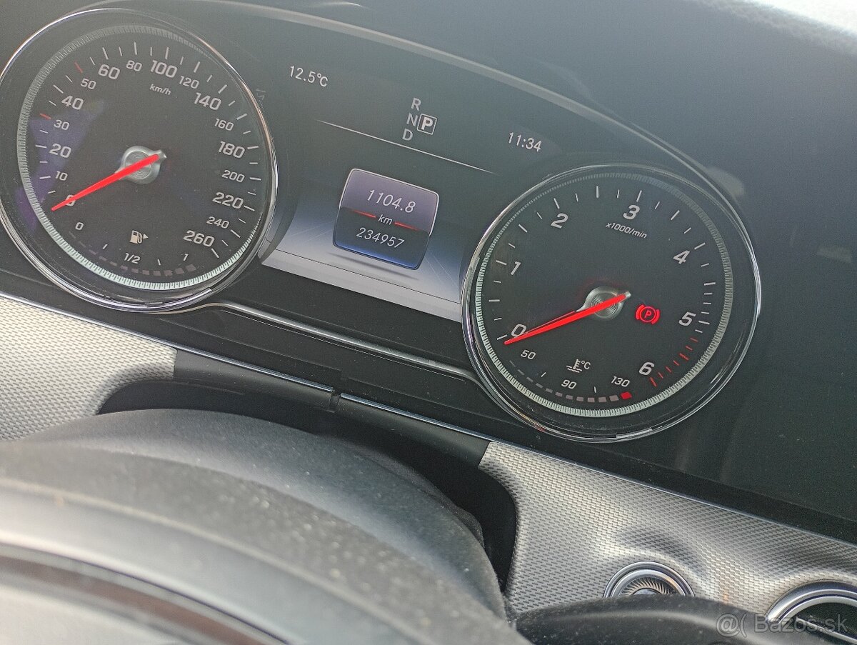 Predám Mercedes E220 ročník 2017 w213 - 2