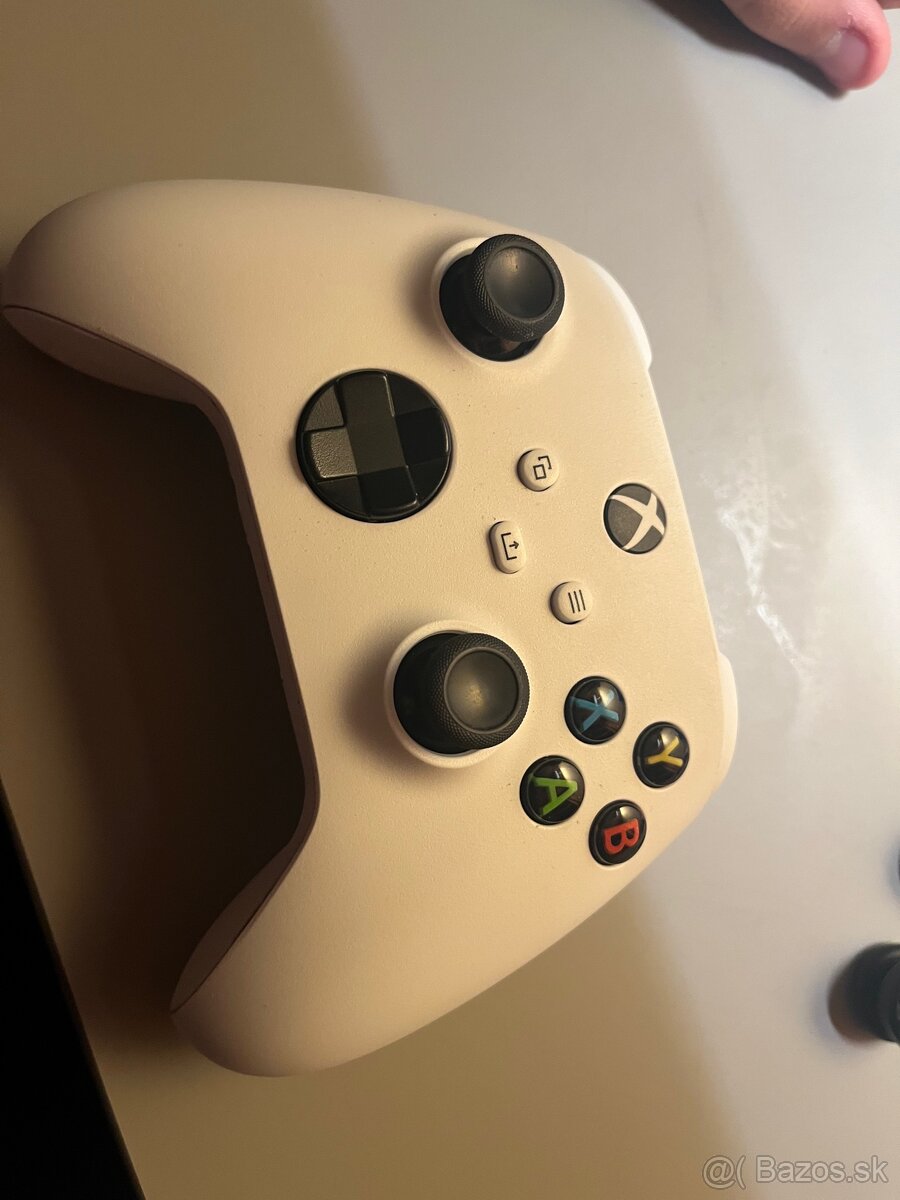 Xbox ovladač plus príslušenstvo - 2
