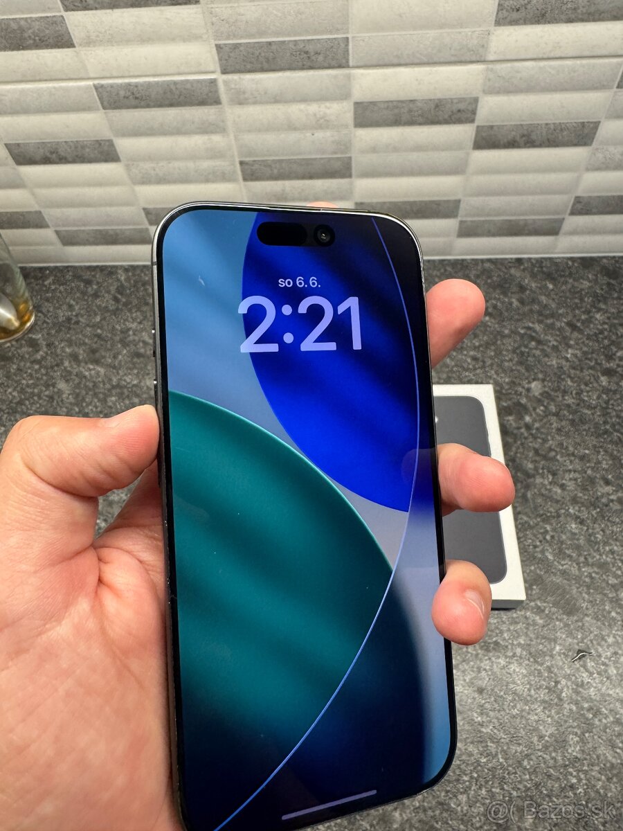 iPhone 17 Black 256 gb v zaruke - 2