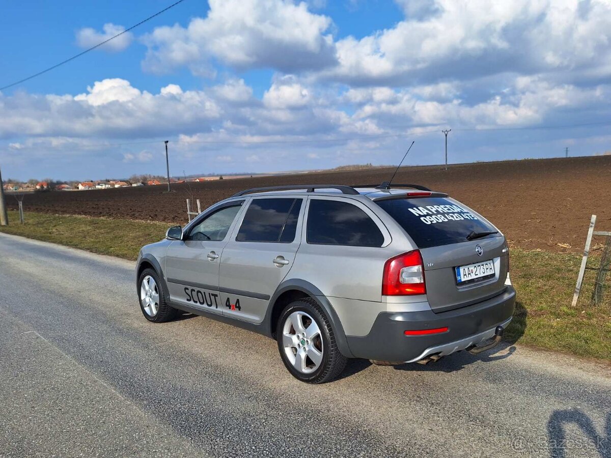 ŠKODA OCTAVIA SCOUT 4x4 - 2