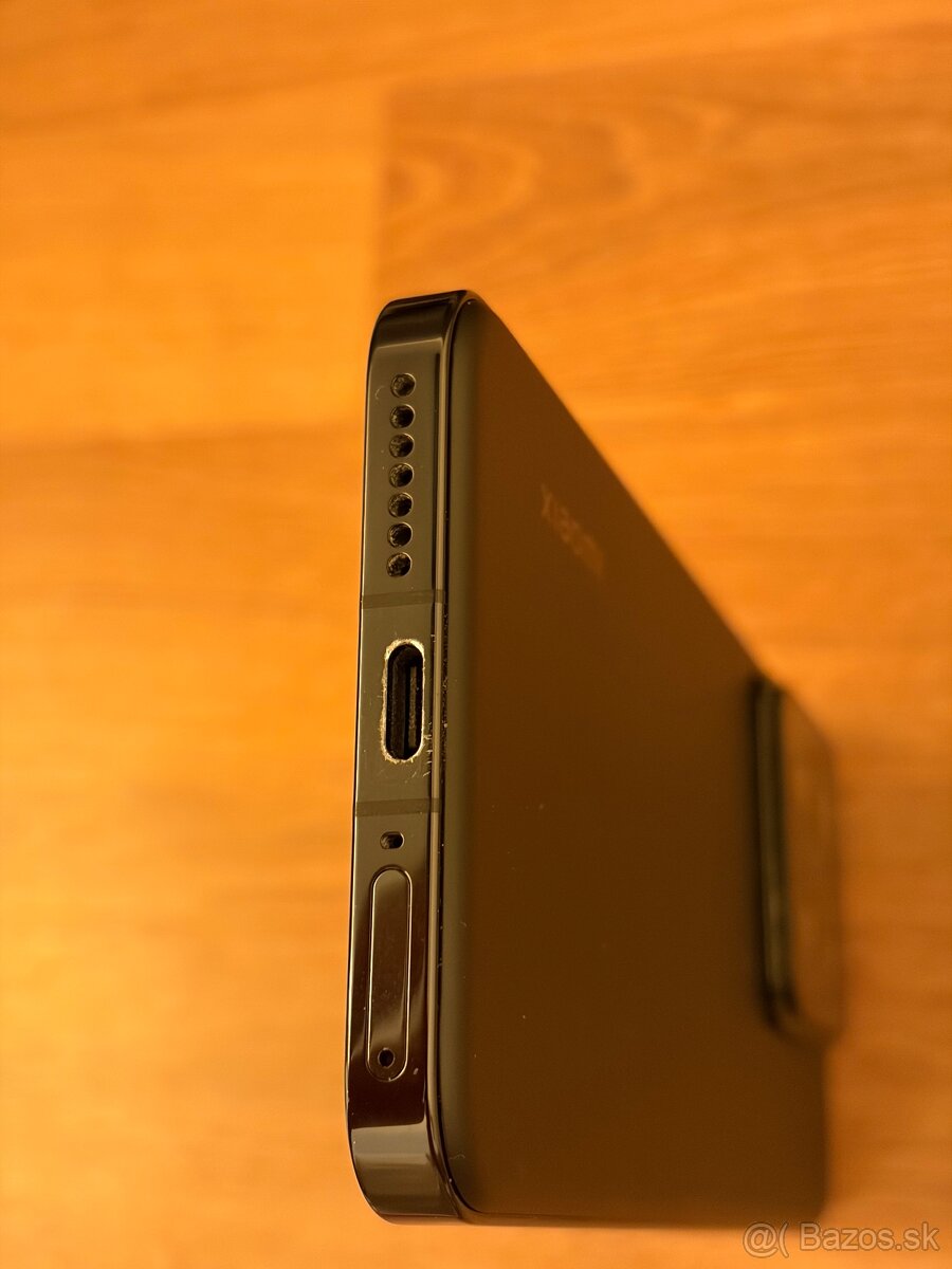 Predám Xiaomi 14 12/512GB so zárukou do 30.9.2026 - 2