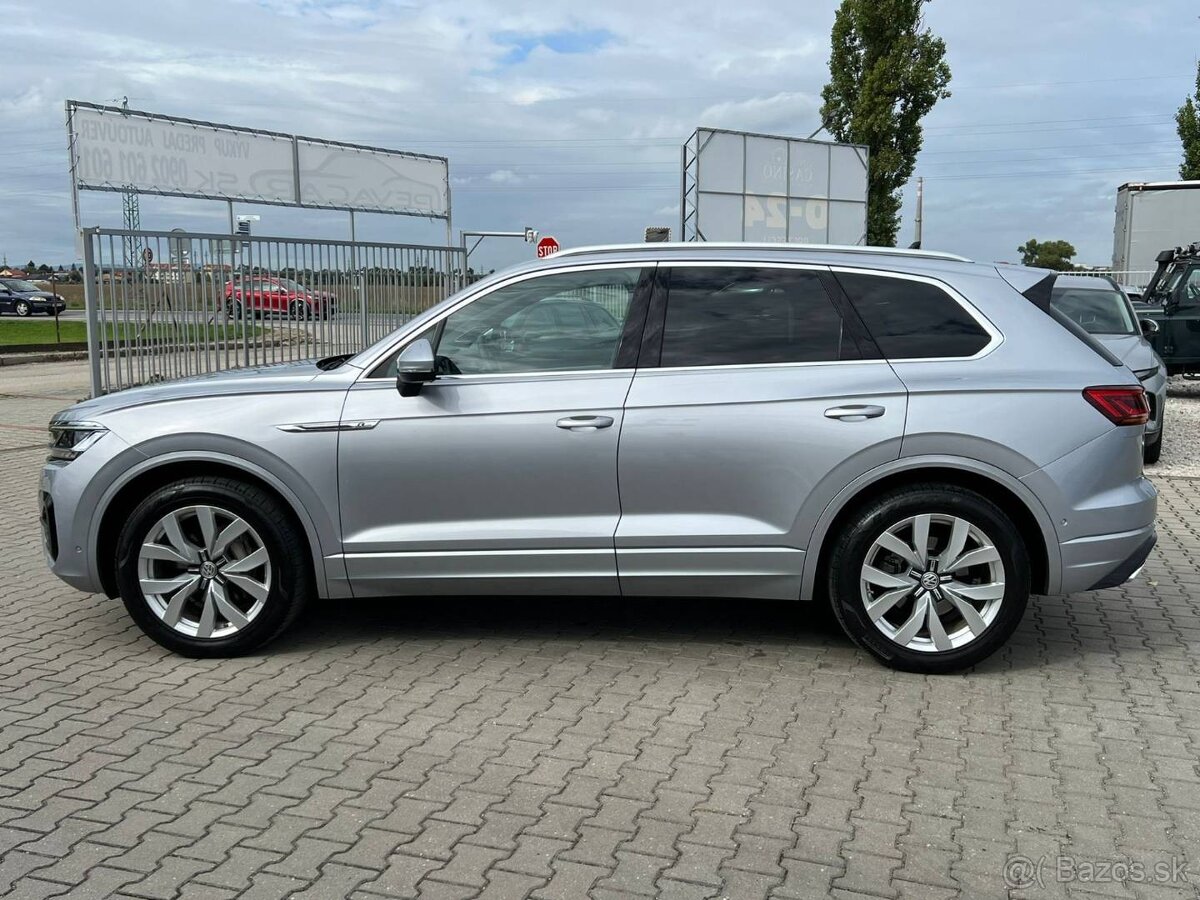 Volkswagen Touareg 3.0 V6 TDI SCR 286k R-Line 4Motion Tiptro - 2