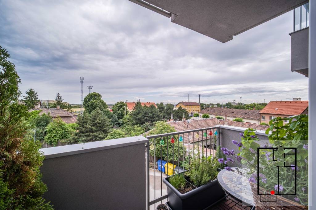 TOREA - PRENÁJOM 2i BYTU V CENTRE - MOYZESOVA ul., PEZINOK - 2