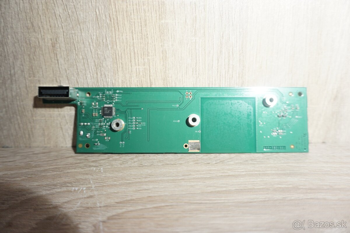 predny panel z xbox one - 2
