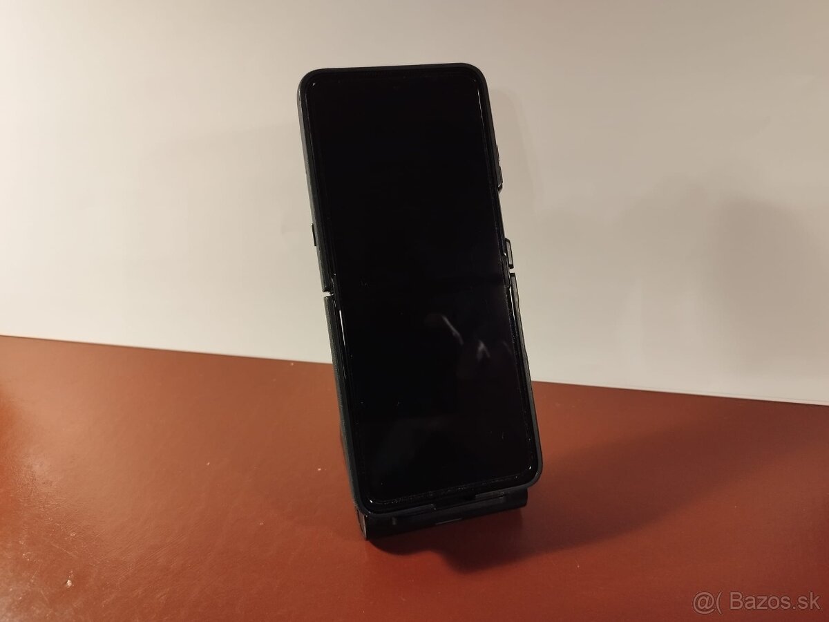 Motorola Razr 60 Ultra – zelený + bezdrôtová nabíjačka - 2