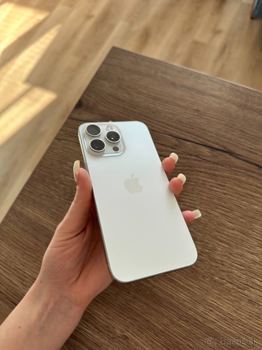 iPhone 15 Pro Max 256Gb - 2