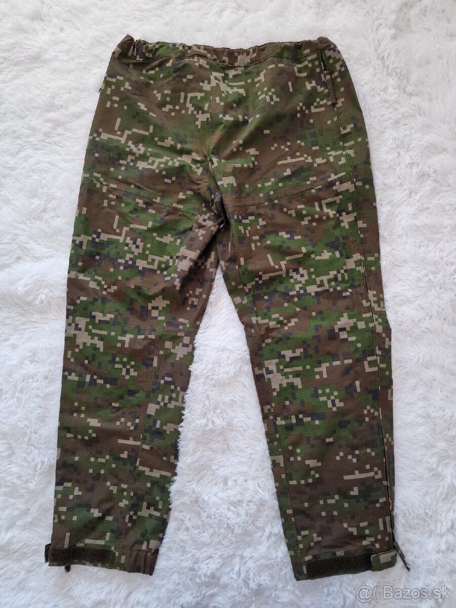 Nohavice Goretex a tepláková súprava - 2