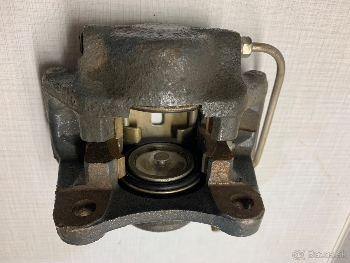 Brzdovy strmen Skoda 110 R - 2