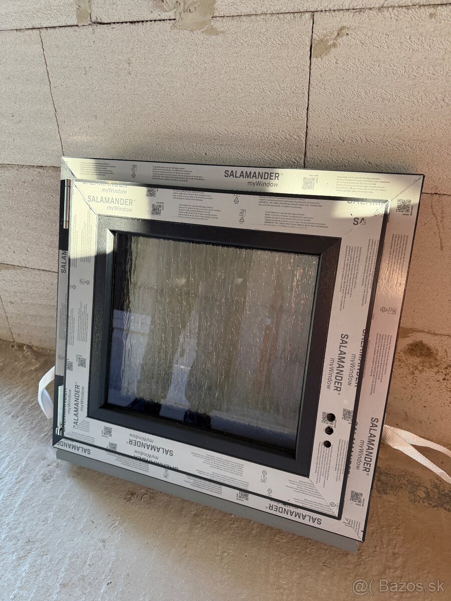 Predam Plastove okno salamander - 2