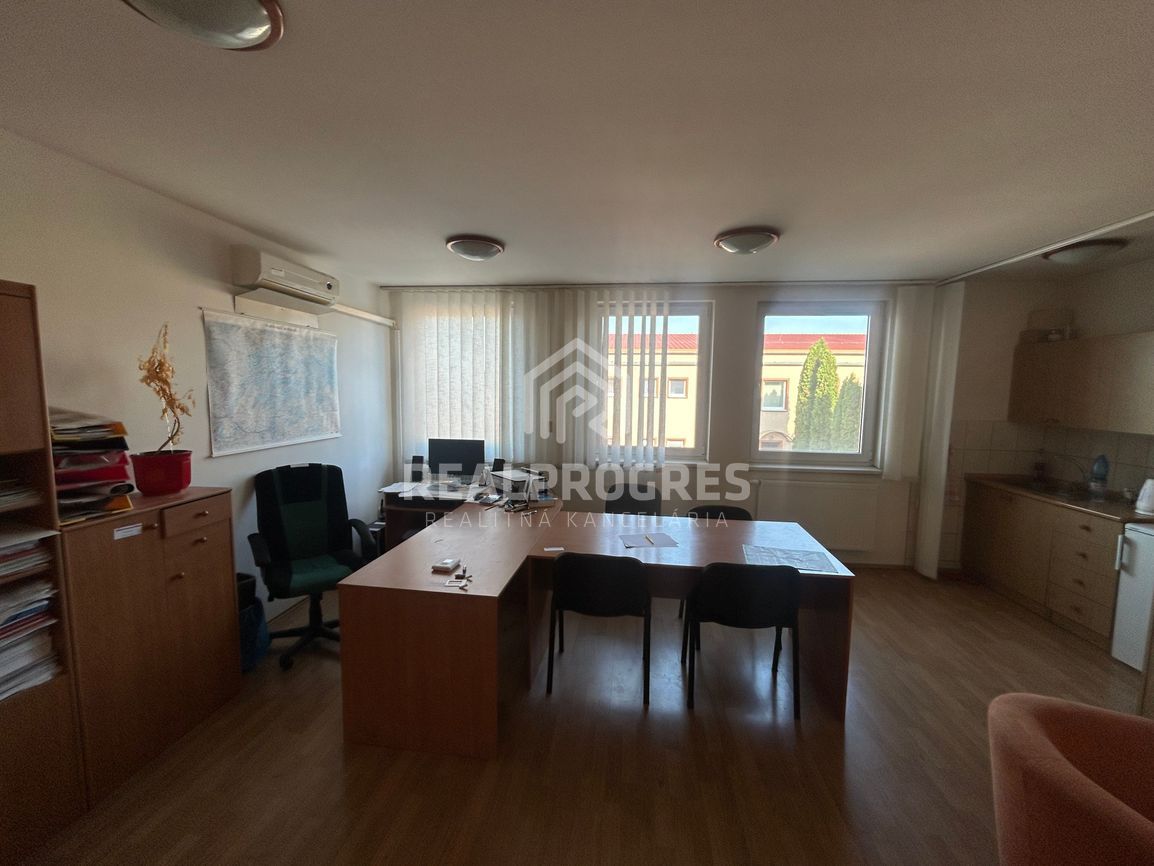 Na prenájom kancelárie - 2