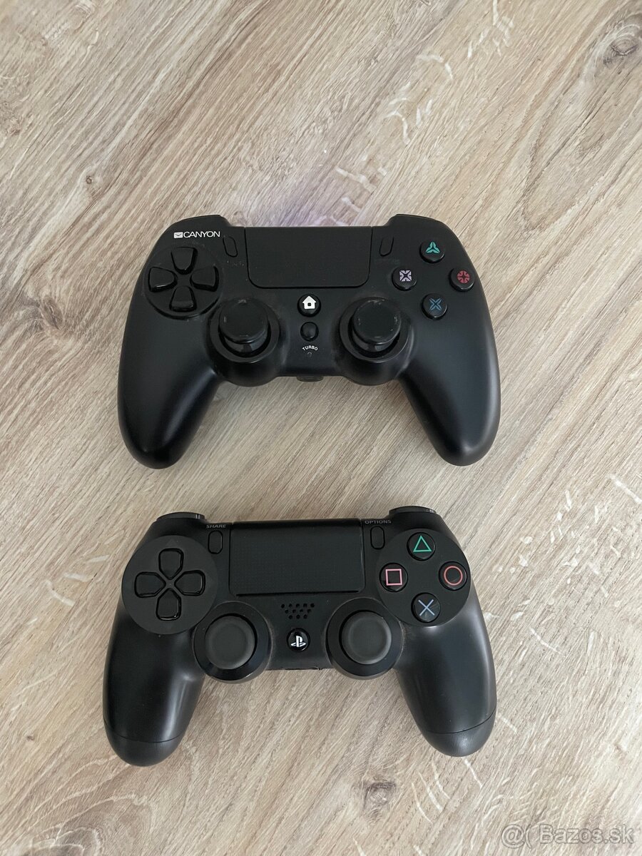 Predám PlayStation 4 (PS4) - 2