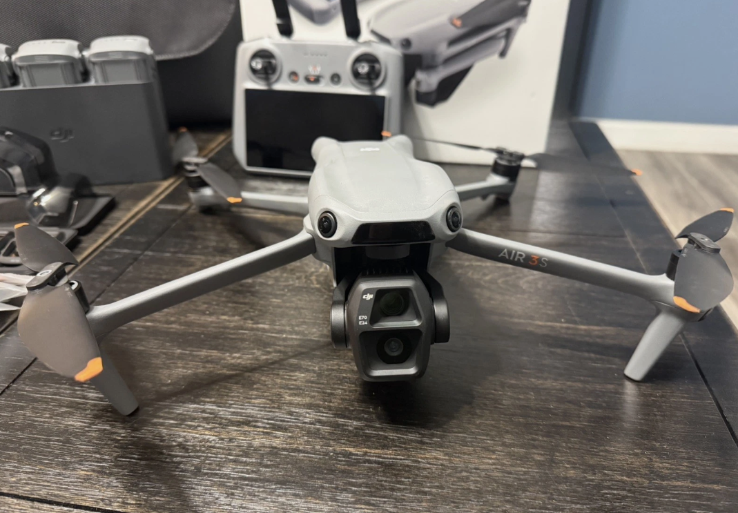 DJI AIR 3S DJI RC2 - Fly more combo - 2