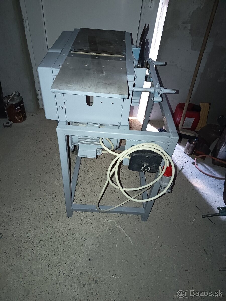 Hoblovačka, hrúbkovačka, cirkulár Výkon 1,1kw /380 v - 2