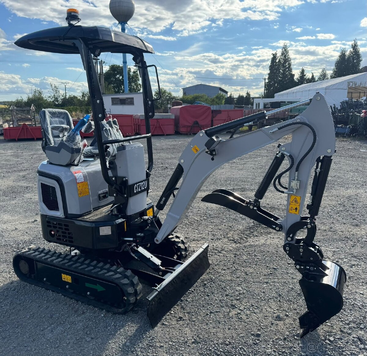 Minibager CTZ12U 1,3t (Yanmar motor) - 2