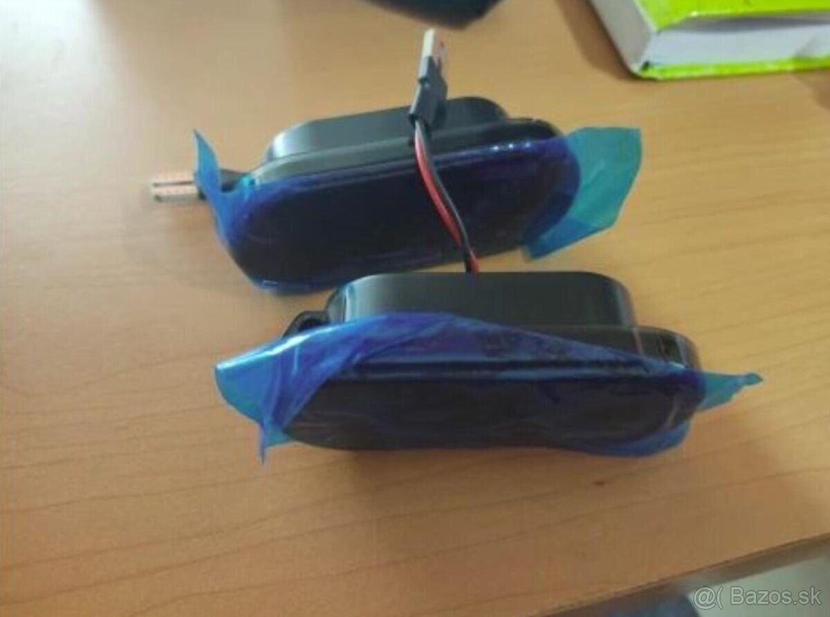 Dynamicke LED smerovky na blatníky - 2