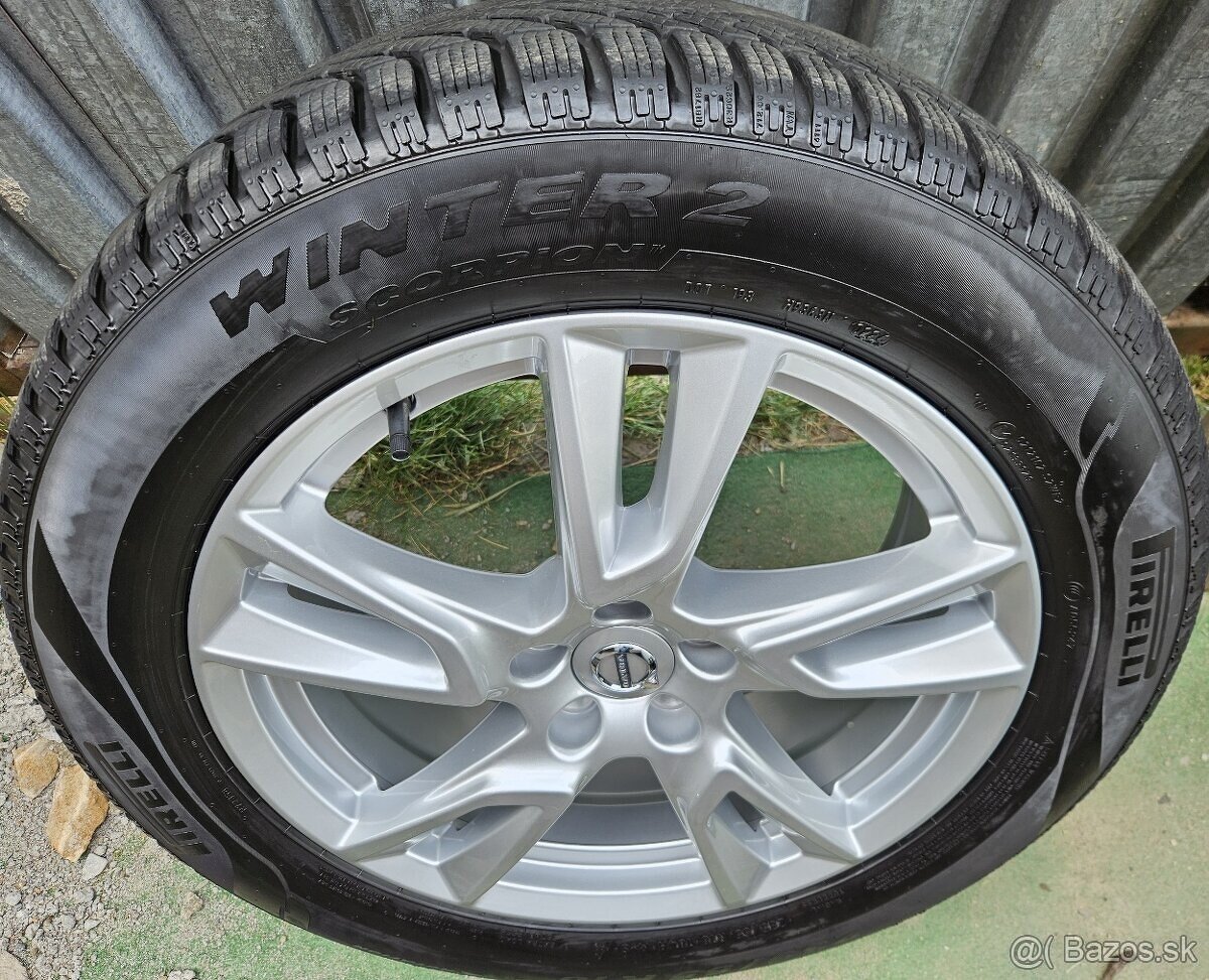 Originálna zimná sada VOLVO - 5x108 r18 + 235/55 r18