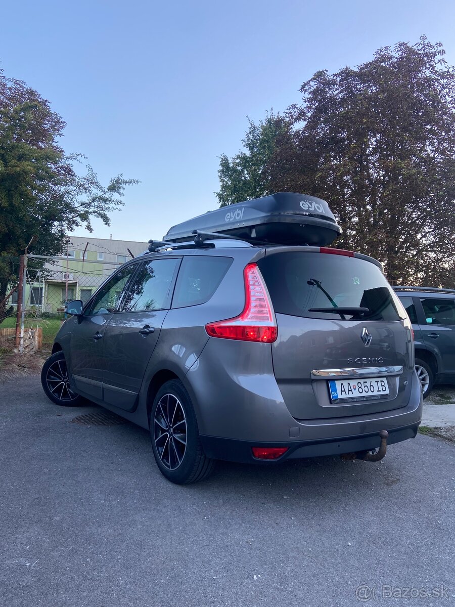 Renault Grand scénic III 1.5 dCi K9K - 2