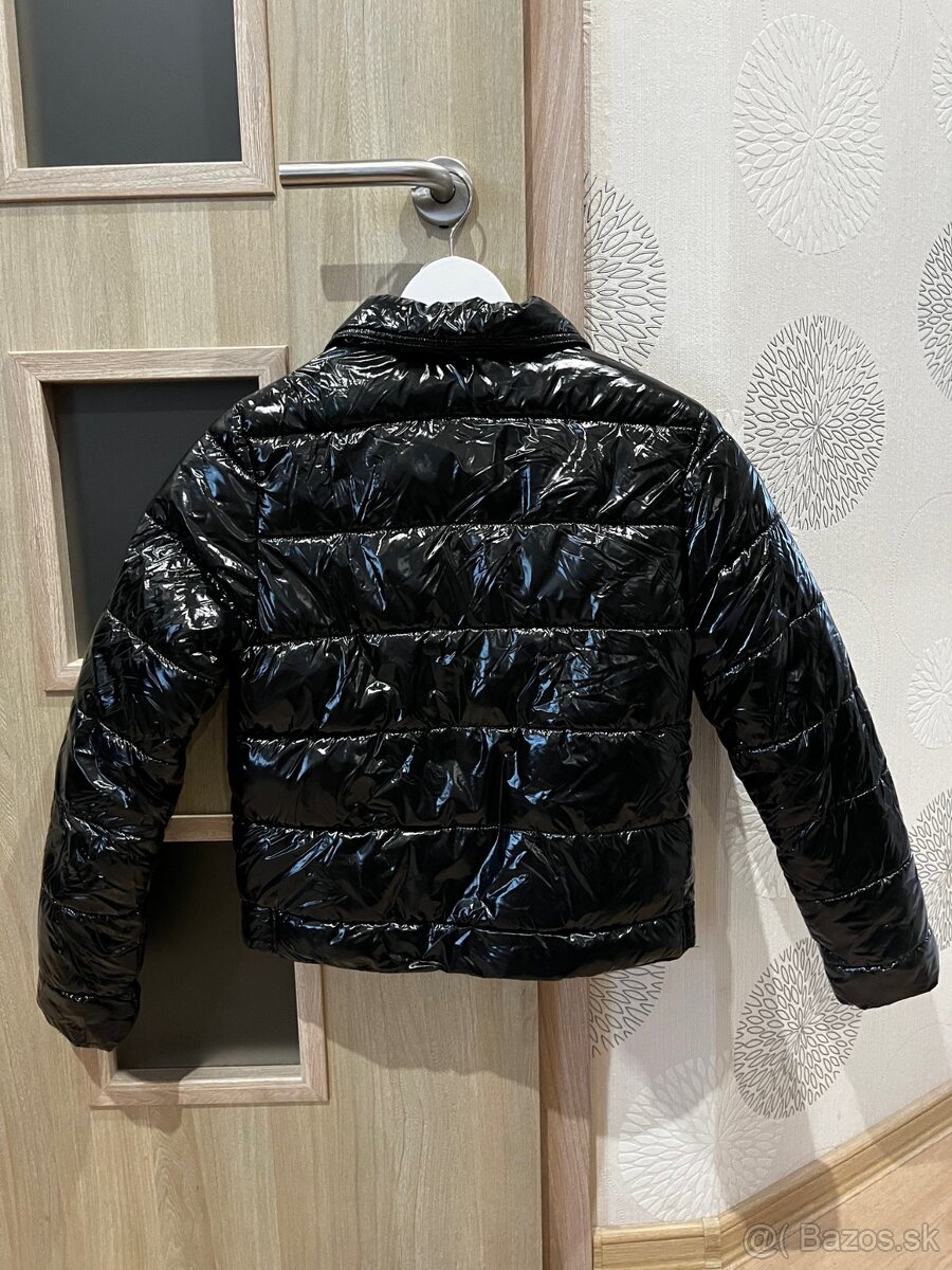 Prešívaná metalická bunda značky Reserved 152 - 2