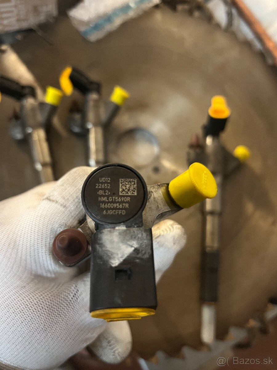 Vstreky renault master - 2