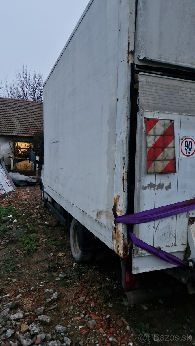 Predam budú z hydraulickým čelom - 2