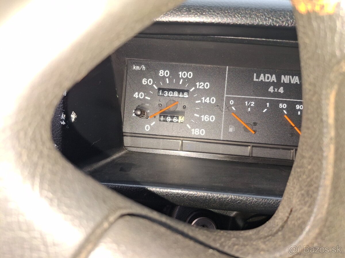 Lada Niva 1.7 (4x4) - 2